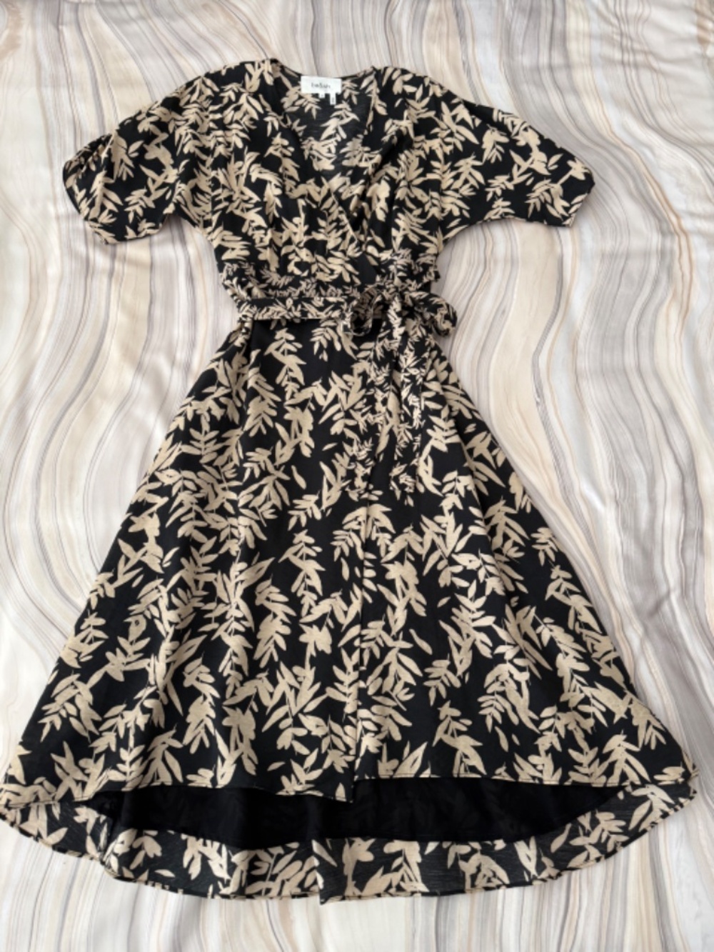 NEW! ba&sh Tabby Wrap Dress Black & Beige Print Midi Length + ba&sh Tote - XS - Picture 16 of 17